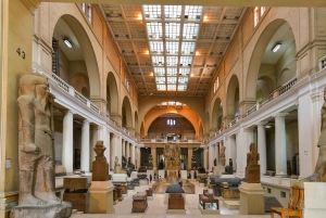 Cairo: Pyramids, Museum Visit & Dinner Cruise Combo