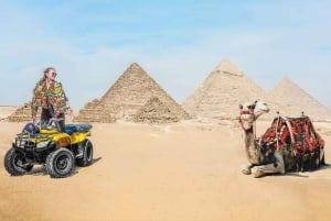 Caïro: Quad Bike Avontuur bij de Piramiden van Gizeh met kamelenrit