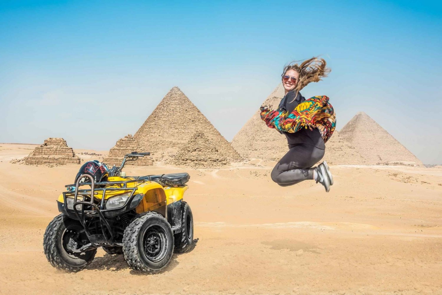 Kairo: Pyramidit Quad Bike Adventure & Optional Camel Ride (valinnainen kameliratsastus)