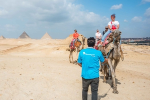 Cairo: Aventura de quadriciclo nas pirâmides e passeio opcional de camelo