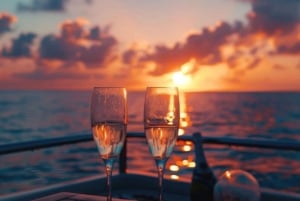 القاهرة: جولة برج القاهرة عند غروب الشمس مع رحلة عشاء على نهر النيل