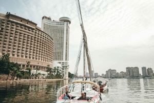 Cairo: Sunset Felucca Ride and Food Tour With Private Guide