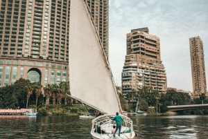 Cairo: Sunset Felucca Ride and Food Tour With Private Guide