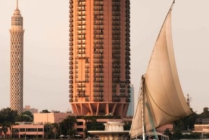 Le Caire : Excursion en felouque au coucher du soleil et visite culinaire avec guide privé