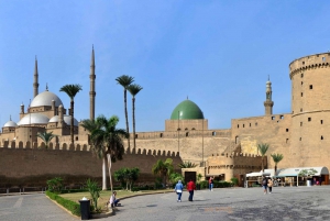 Wycieczka z Kairu do Muzeum Egipskiego, Cytadeli i na bazar Khan Khalili