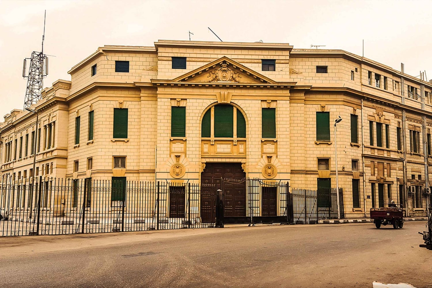 カイロアブディーン宮殿の博物館見学