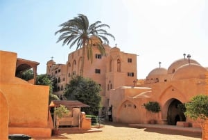 Cairo :Tour to Wadi El Natron Monastery from Cairo