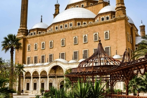 カイロ：ギザのピラミッド、城塞、イスラムのカイロへのツアー