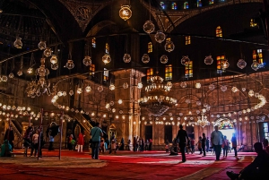 カイロ：ギザのピラミッド、城塞、イスラムのカイロへのツアー