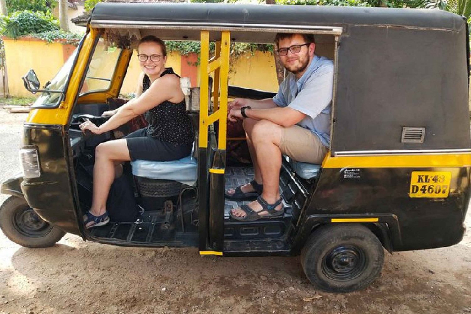 Cairo: City Highlights Guided Tuk-Tuk Tour with Hotel Pickup