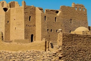 Каир: необычная экскурсия по достопримечательностям с Танисом Бубастисом и обедом