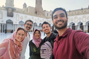 Cairo: Walking tour around Khan-el-khailili market at night