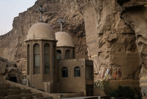 Cairo: Tour of Cave Church, Garbage City & City of the Dead