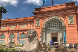 From Port Said: Pyramids and Egyptian Museum Full-Day Tour