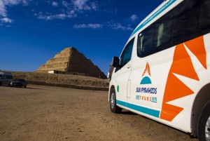 Excursion d'une journée aux pyramides de Gizeh et visite privée de Sakkara