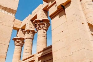 Aproveite sua viagem de 8 dias para o Ano Novo, admirando a beleza do Egito