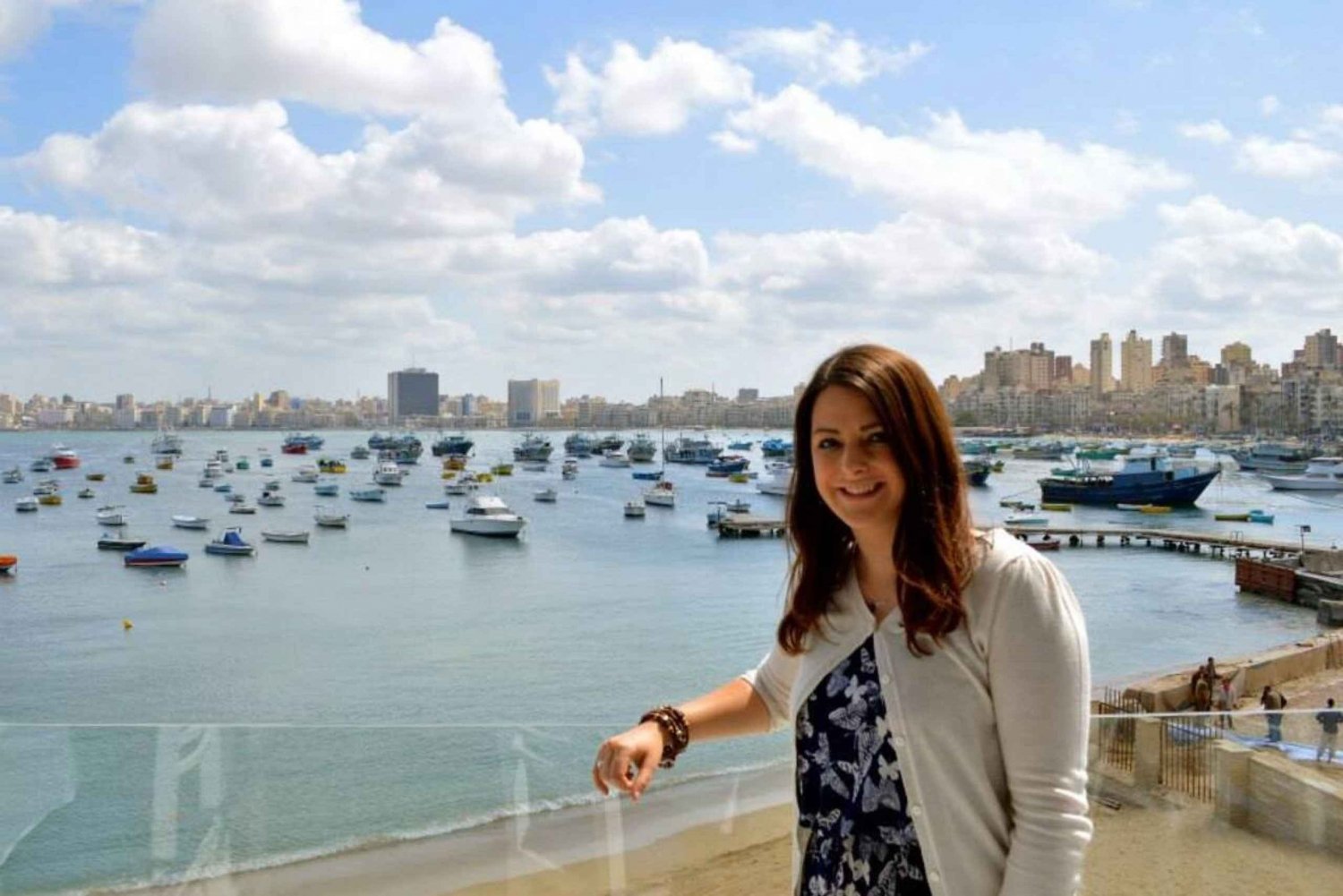 Viagem guiada feminina para Alexandria saindo do Cairo