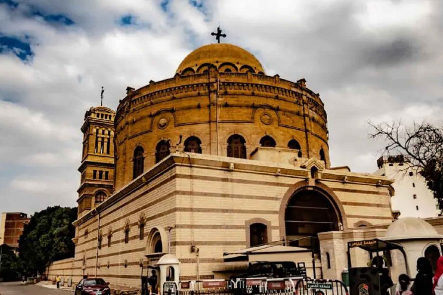 Från Alexandria hamn: Dagsutflykt till kristna och islamiska gamla