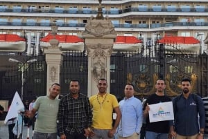 Do porto de Alexandria: excursão de safári no deserto às pirâmides
