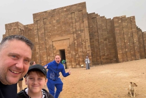 Fra Alexandria havn: Ørkensafari til pyramidene