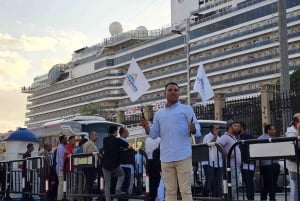 Vanuit de haven van Alexandrië: Gizeh Piramides & Nationaal Museum Tour