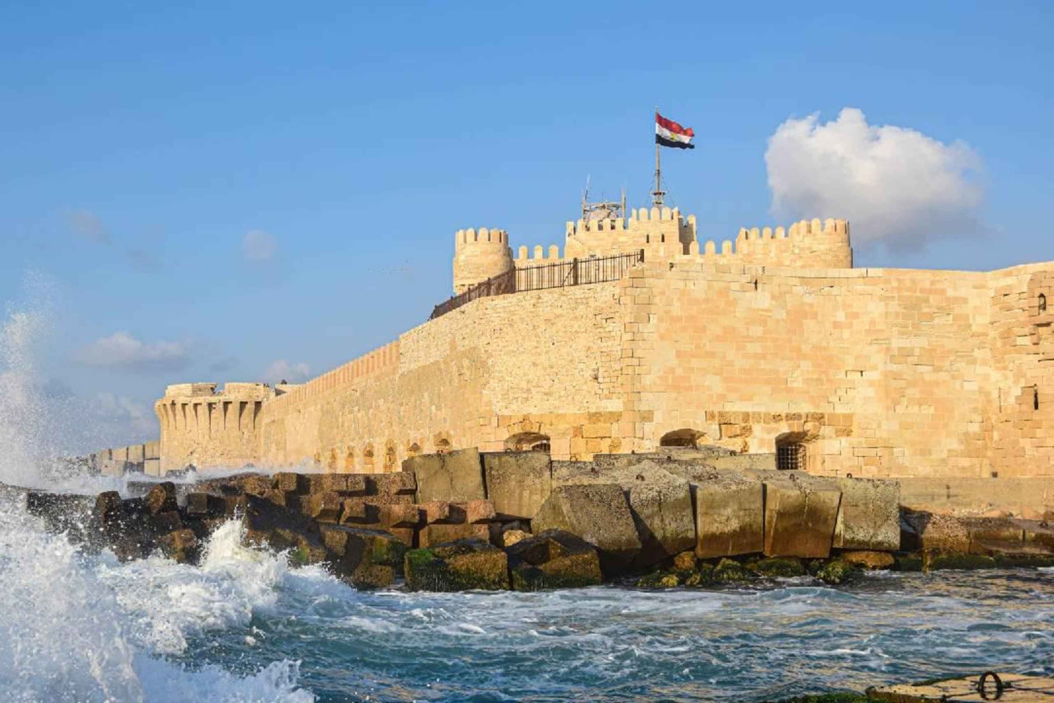 من ميناء الإسكندرية: جولة ليلية إلى القاهرة والإسكندرية