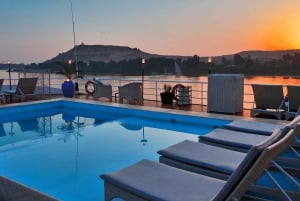 Fra Kairo: 3-netters Nile Cruise Luxor, Aswan med fly