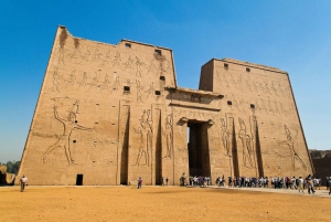 From Cairo: 4-Day Nile Cruise to Luxor with Balloon Flight