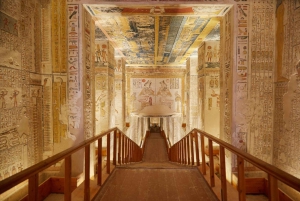 カイロ発：カイロ、ルクソール、アスワンのクルーズ付き 8 日間ツアー