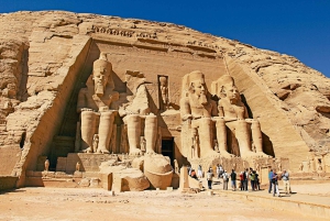 カイロ発：カイロ、ルクソール、アスワンのクルーズ付き 8 日間ツアー