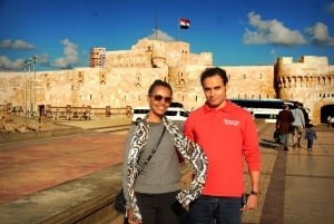 Do Cairo: Viagem guiada por mulheres a Alexandria a partir do Cairo