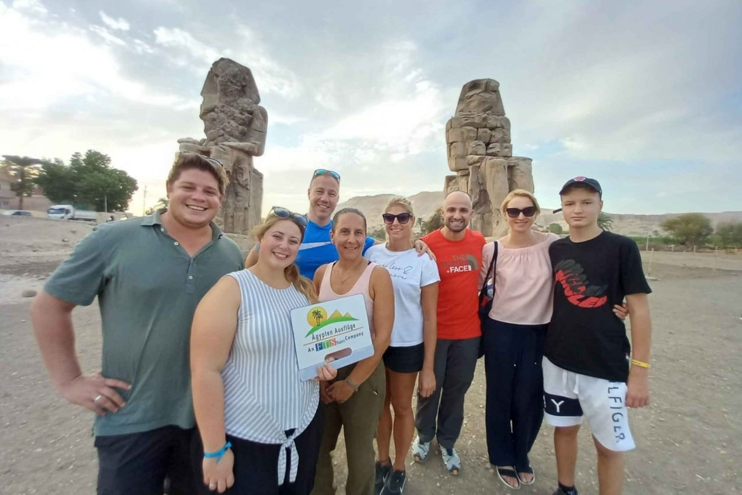 Von Kairo aus: Tagestour nach Luxor mit dem Flugzeug