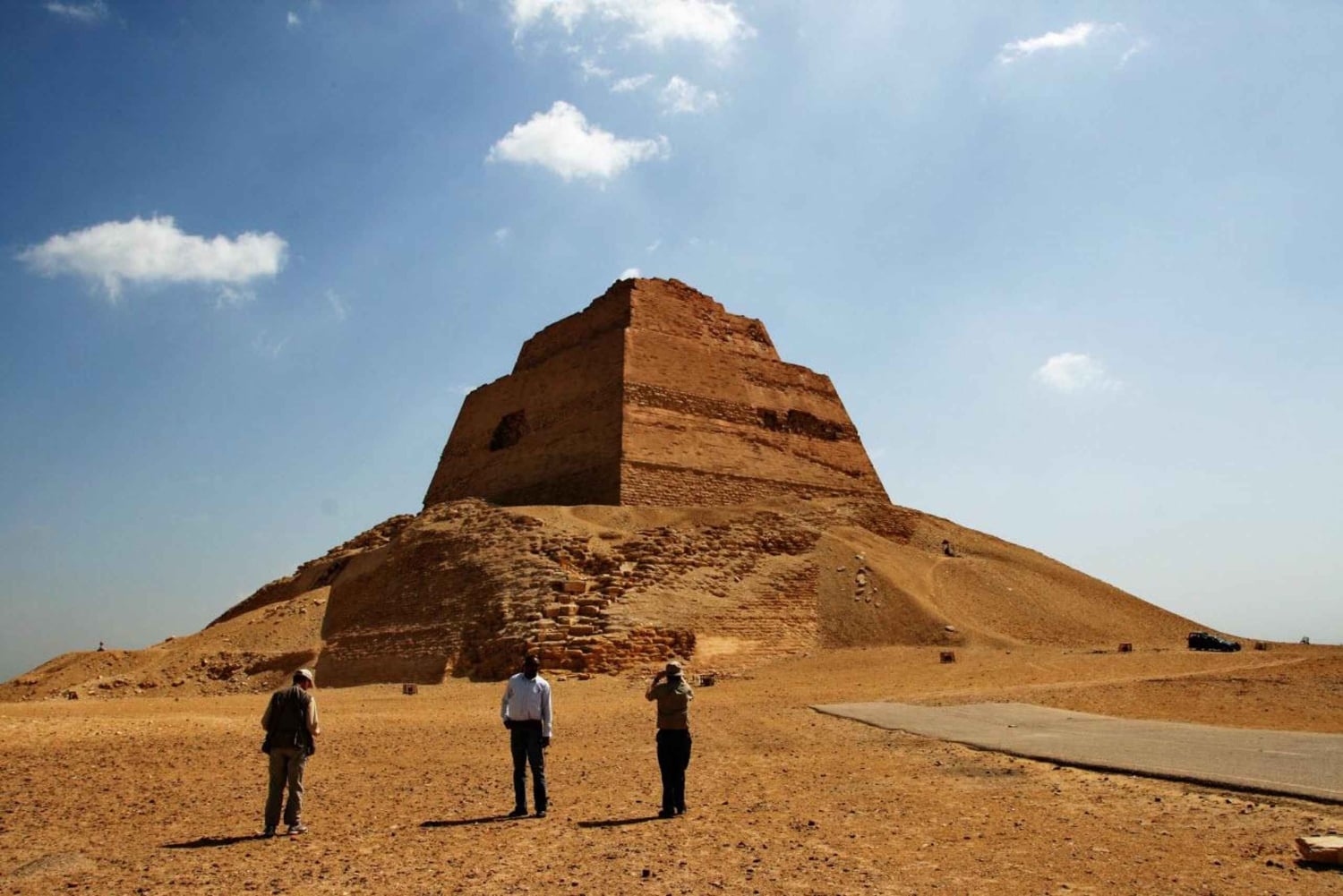 From Cairo: El Fayoum Pyramids Private Day Tour