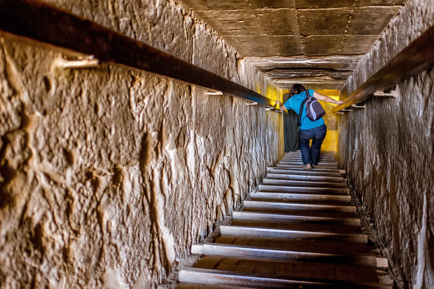 Z Kairu/Gizy: wycieczka 1-dniowa do piramid, Memfis i Sakkary