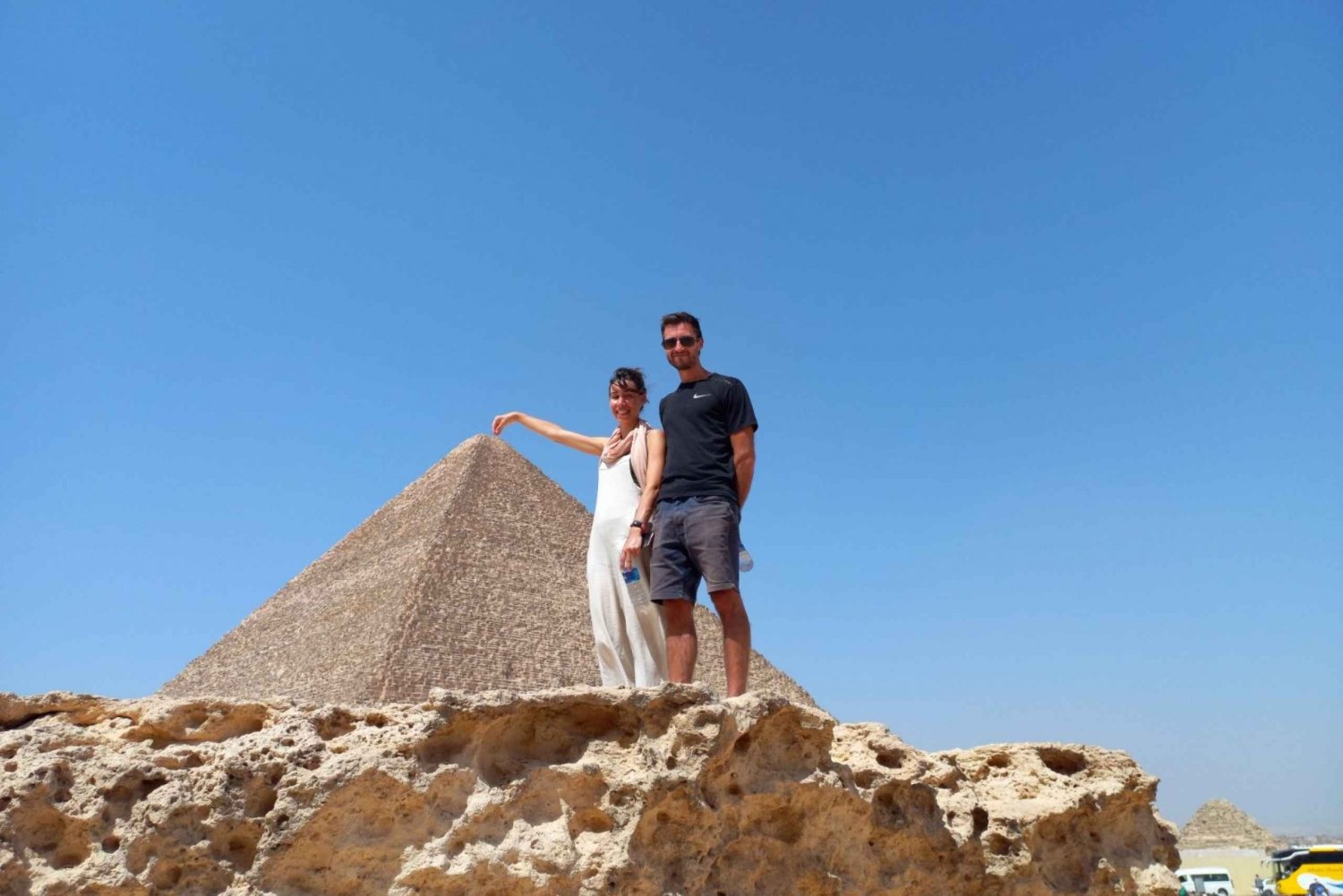 Från Kairo: Pyramiderna i Giza Privat resa med övernattning på flygplatsen