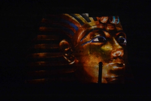 من القاهرة: جولة في أهرامات الجيزة مع عرض الضوء والنقل