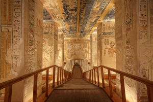 From Cairo: Private All-Inclusive Tour of Luxor by Plane