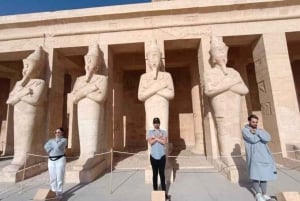 カイロ発：鉄道/ボートで行くピラミッド、ルクソール、アスワン 8 日間ツアー