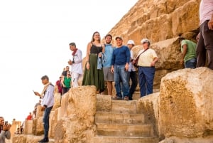 Au départ du Caire : Visite des Pyramides de Gizeh, du Sphinx, de Saqqara et de Memphis