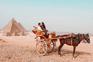 From El Sokhna Port : Day Tour to Pyramids and Lunch Cruise