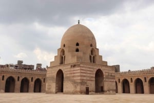 Vanuit de haven El Sokhna: Reis naar het christelijke en islamitische Oude Caïro
