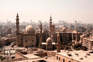 From Hurghada: Cairo 2-Day Tour with Flights and Hotel Stay