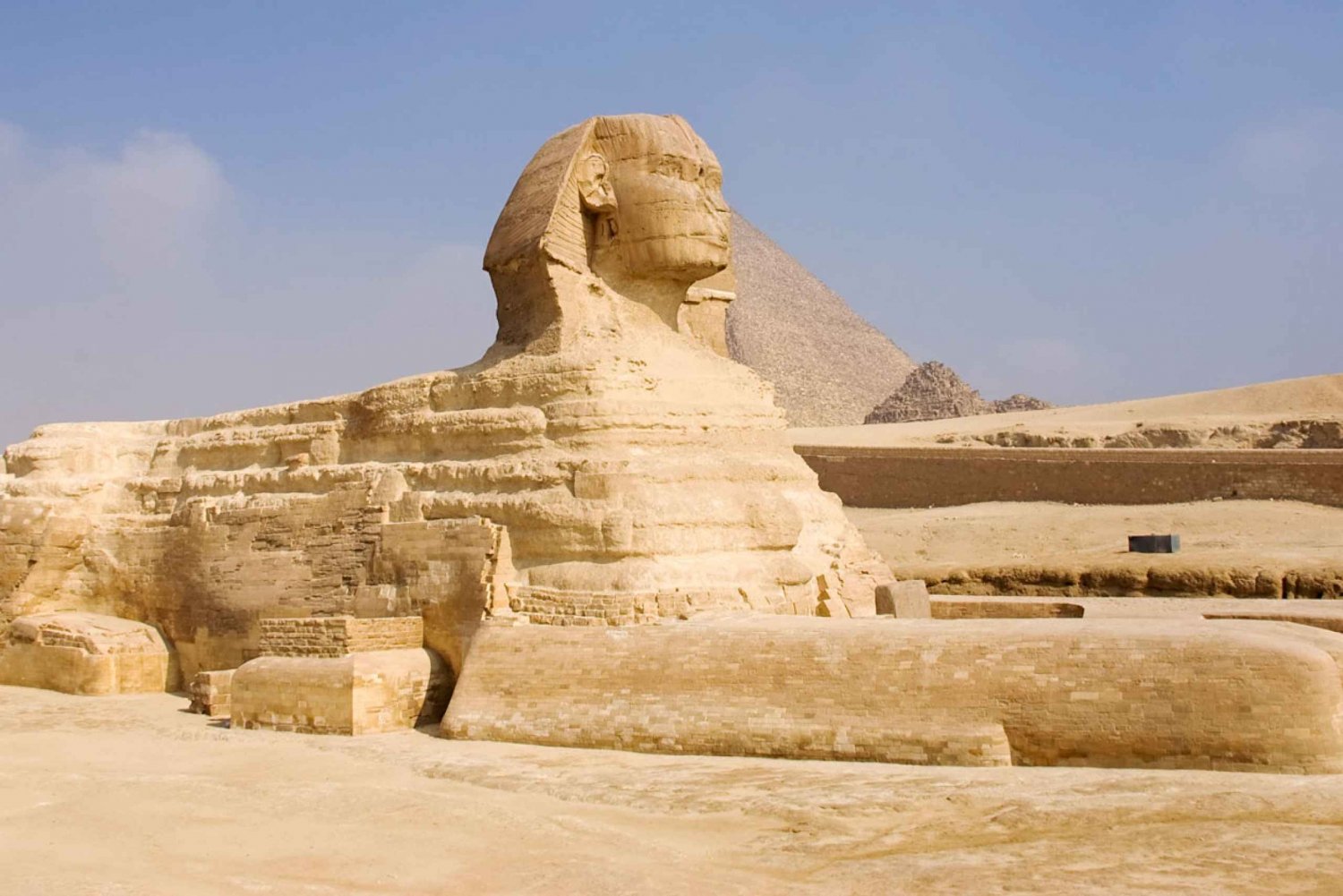 From Hurghada: Cairo Private Day Tour with Flights & Lunch