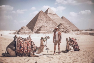 From Hurghada: Cairo Pyramids and Museum Day Trip by Flight