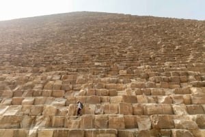 Desde Safaga/Bahía de Soma: Excursión de un día a las Pirámides y el Museo Egipcio
