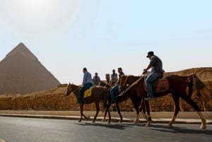 Giza: Wycieczka konna wokół piramid w Gizie