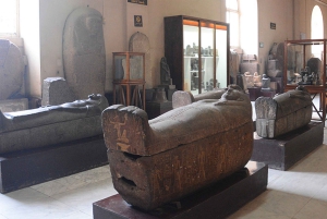 ギザ：エジプト博物館＆オプションのカーン・エル・ハリリ観光