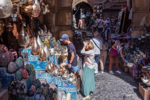 الجيزة: جولة بصحبة مرشدات نسائية في الأهرامات والمتحف المصري