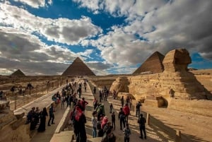 Giza Pyramids and Grand Egyptian Museum