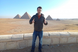 カイロ：ピラミッドとエジプト国立博物館のプライベートツアー